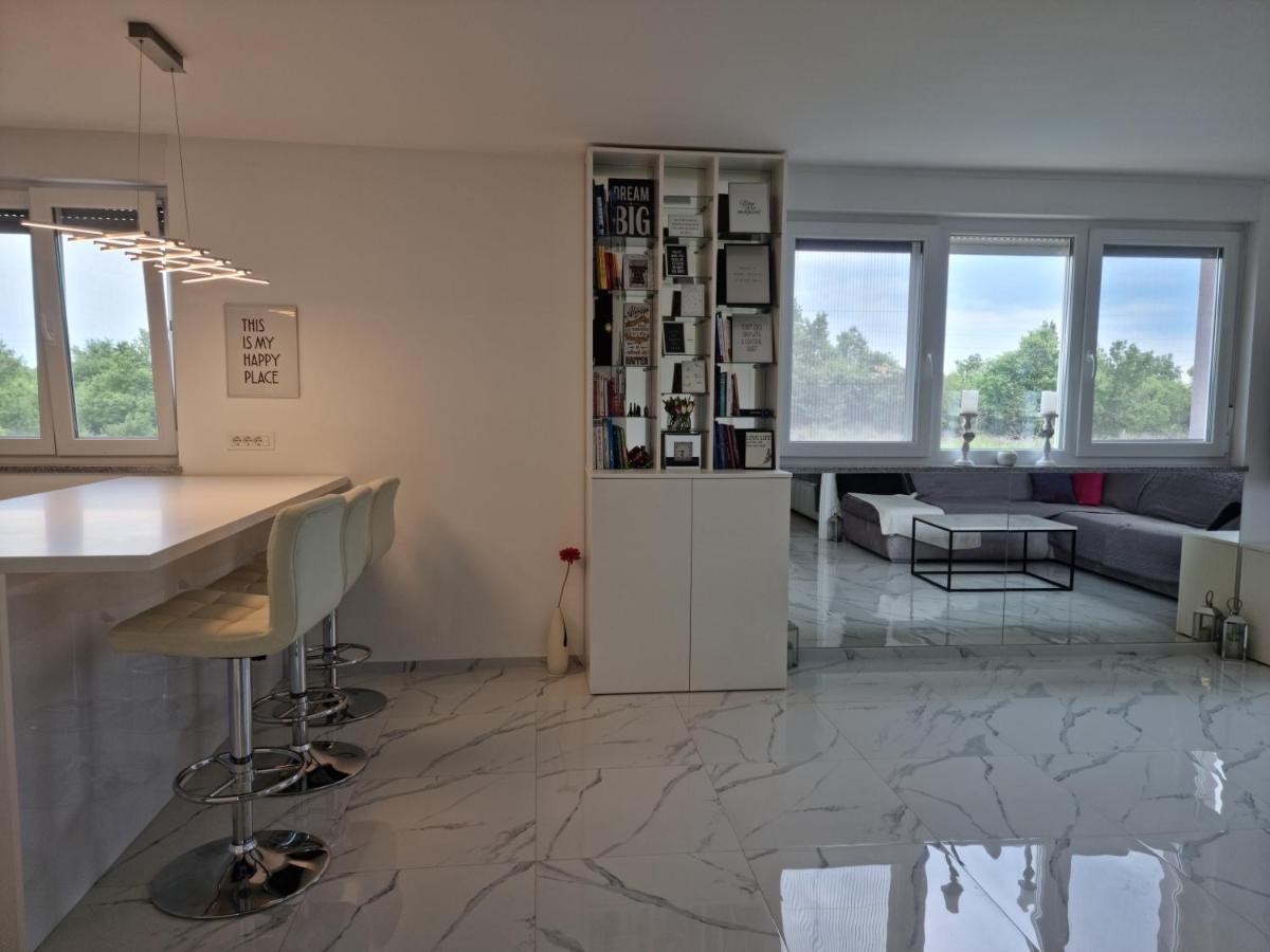Luxury Apartment Umag Exterior photo